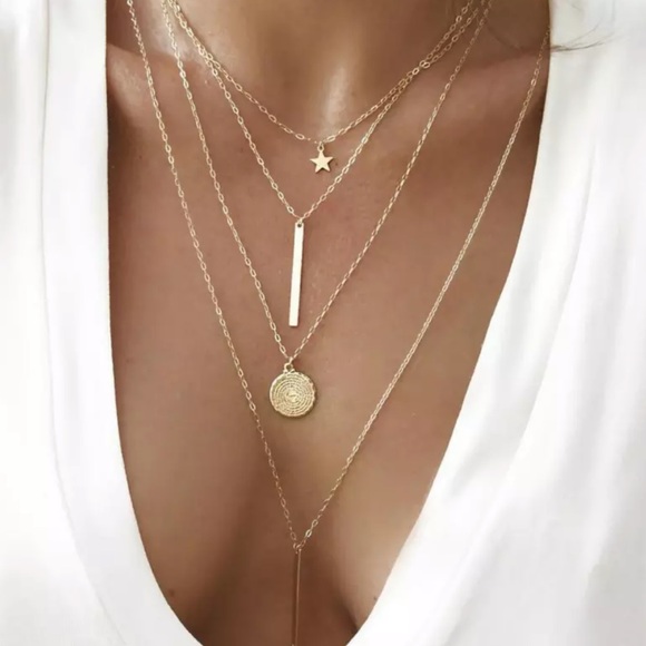 WILA Jewelry - RESTOCKED✨4 layered boho bar star necklace gold